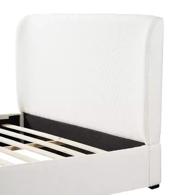 Lit plateforme rembourré Bouclé avec tête de lit et pied de lit matelassés