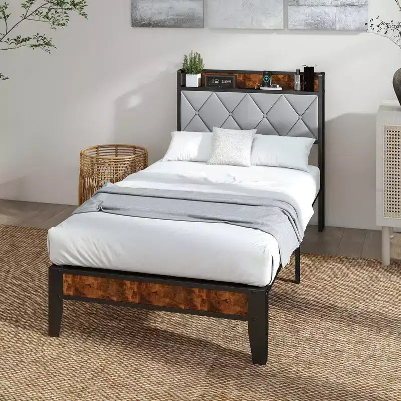 Lit plateforme rembourré silencieux avec étagère de tête de lit montage facile pas besoin de sommier tapissier